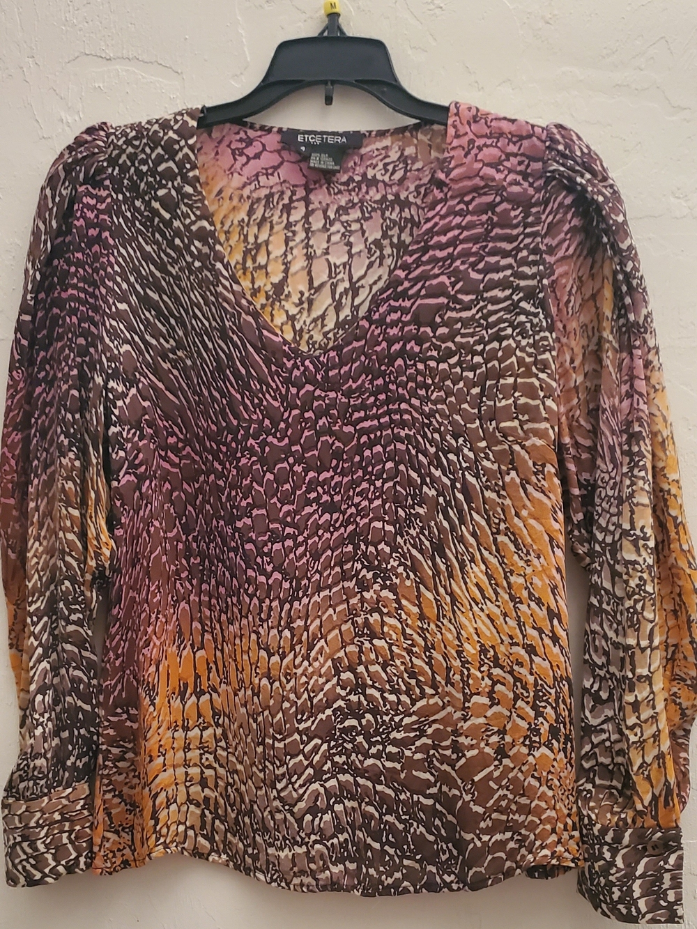 ETCETERA Multicolor V-Neck Long Sleeve Printed Blouse Silk Top in Pink Brown